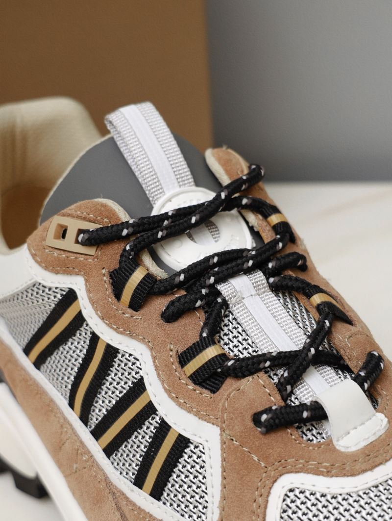 Burberry Low Shoes